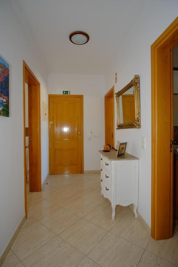 Apartamento T2 Em Condominio Fechado. Албуфейра Екстер'єр фото